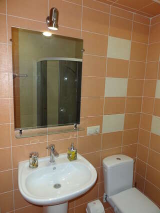 Гостевой дом Севастопольская усадьба Севастополь Двухместный номер с 1 кроватью и балконом-5